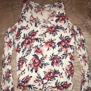 Cold shoulder long sleeve